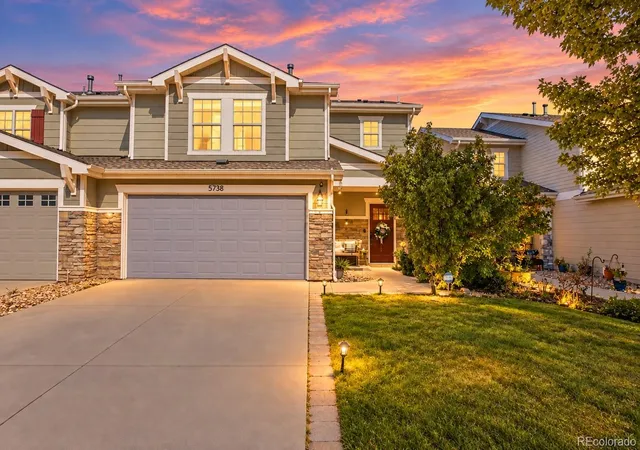 Photo 1 of Single family home for sale at 5738 Raleigh Cir, Castle Rock, CO 80104 | MLS# 2414317 | Listing updated on 2026-09-26