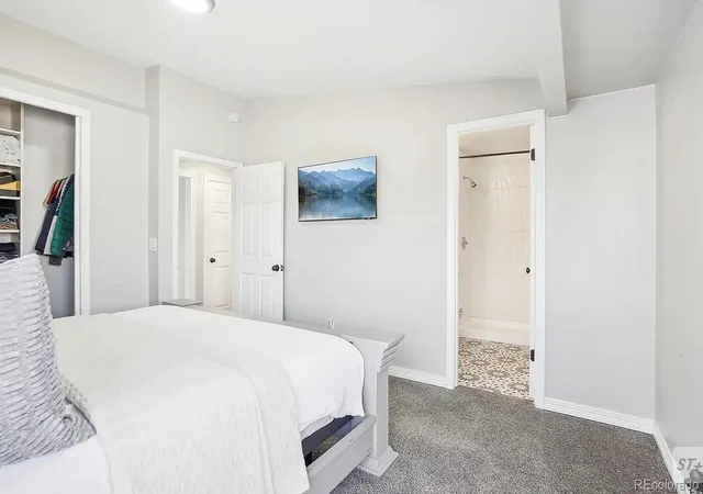 4th image of 19003 E Oxford Dr, Aurora, CO 80013 | MLS# 1861606