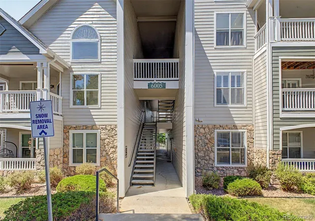 1st image of 6005 Castlegate Dr #B22, Castle Rock, CO 80108 | MLS# 6276615