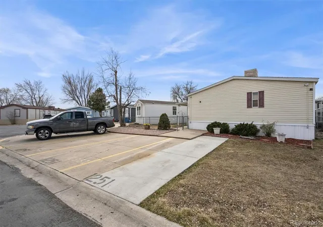 4th image of 2885 E Midway Blvd #1251, Denver, CO 80234 | MLS# 9622527