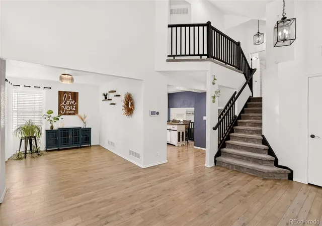 Photo 3 of Single family home for sale at 10026 Westside Cir, Littleton, CO 80125 | MLS# 7749118 | Listing updated on 2026-10-01