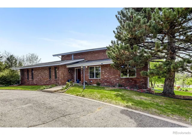 Photo 3 of Single family home for sale at 4137 S Sheridan Blvd, Denver, CO 80235 | MLS# IR1065283 | Listing updated on 2026-08-24
