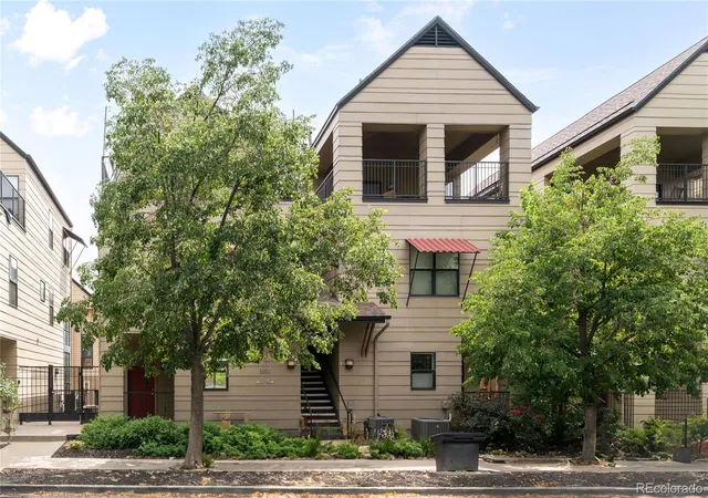 2nd image of 3050 Umatilla St, Denver, CO 80211
