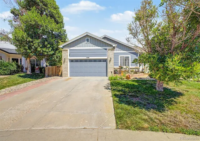 3rd image of 409 Dee Rd, Johnstown, CO 80534 | MLS# 8811969