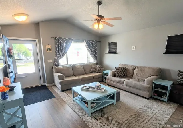 2nd image of 4333 Paintbrush Dr, Evans, CO 80620 | MLS# IR1065289