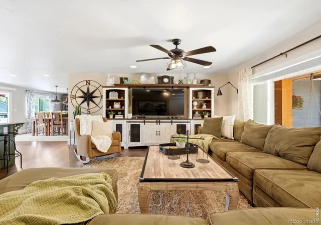 5th image of 520 Namaqua Rd, Loveland, CO 80537 | MLS# IR1065304