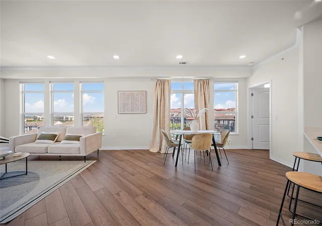 2nd image of 10184 Park Meadows Dr #1410, Lone Tree, CO 80124 | MLS# 1854620