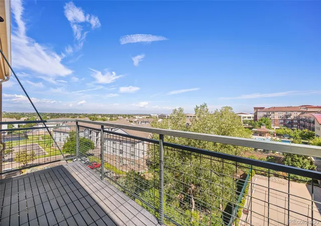 3rd image of 10184 Park Meadows Dr #1410, Lone Tree, CO 80124 | MLS# 1854620