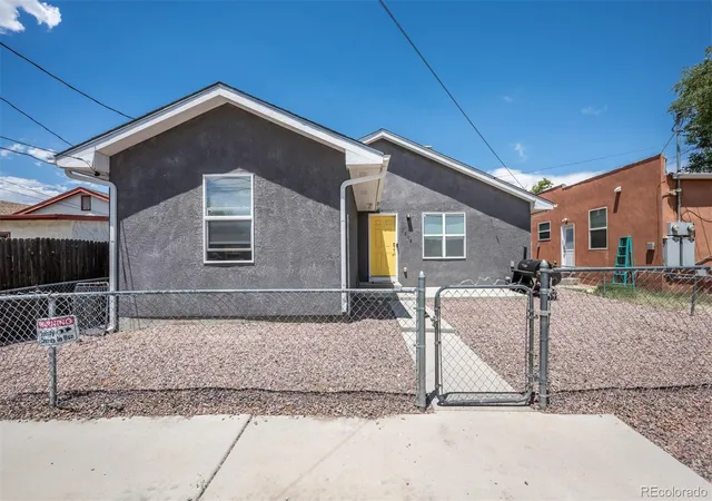 2nd image of 1020 W 16th St, Pueblo, CO 81003