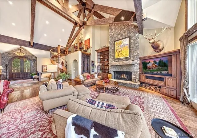 Photo 5 of Single family home for sale at 15 And 14 Garland Dr, Crested Butte, CO 81224 | MLS# 9856239 | Listing updated on 2026-07-31