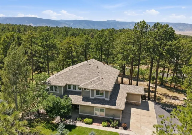 1st image of 1614 Gore Dr, Larkspur, CO 80118 | MLS# 2310806