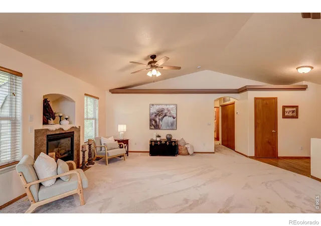 Photo 3 of Single family home for sale at 4260 Julesberg Dr, Loveland, CO 80538 | MLS# IR1065314 | Listing updated on 2026-10-05