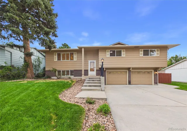 Single family home for sale at 1509 Lyle Dr, Colorado Springs, CO 80915 | MLS# 2148609