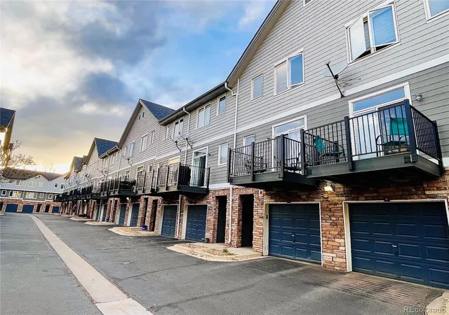 Photo 3 of Condo for sale at 2951 Riverwalk Cir #N, Littleton, CO 80123 | MLS# 7483512 | Listing updated on 2026-09-05