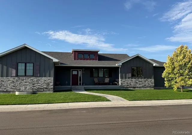 Photo 1 of Single family home for sale at 1245 Jasmine St, Burlington, CO 80807 | MLS# 7154642 | Listing updated on 2026-08-01