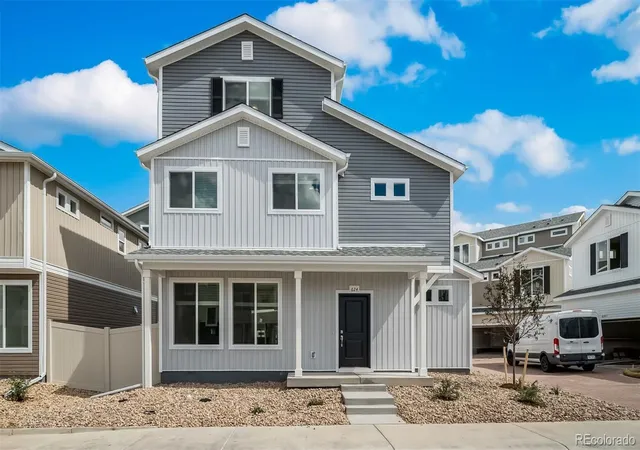 Photo 1 of Single family home for sale at 624 Wagon Wheel Way, Bennett, CO 80102 | MLS# 3525049 | Listing updated on 2026-09-23