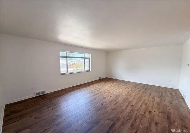 3rd image of 1302 E Egbert St, Brighton, CO 80601 | MLS# 9437574