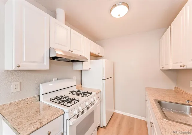 2nd image of 10772 E Exposition Ave #141, Aurora, CO 80012 | MLS# 9839977