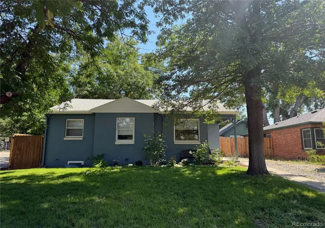 Photo 1 of Single family home for sale at 2102 S Pearl St, Denver, CO 80210 | MLS# 8608594 | Listing updated on 2026-09-22