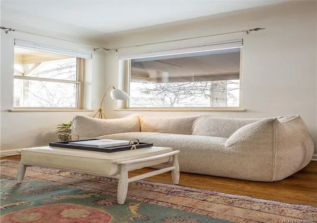 Photo 3 of Single family home for sale at 2102 S Pearl St, Denver, CO 80210 | MLS# 8608594 | Listing updated on 2026-09-22