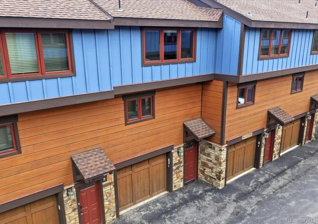 2nd image of 200 Primrose Path #15, Breckenridge, CO 80424 | MLS# 3133342