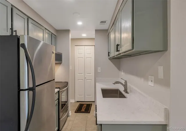 1st image of 130 E Highline Cir #103, Centennial, CO 80122 | MLS# 3922299