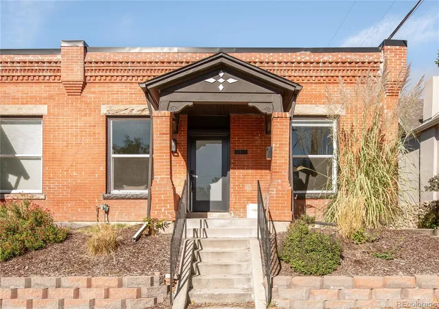 Townhouse for sale at 2317 Julian St, Denver, CO 80211 | MLS# 9376270