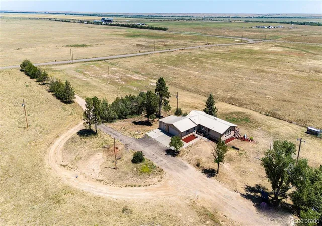 50th image of 74100 E County Road 22, Byers, CO 80103 | MLS# 1578120
