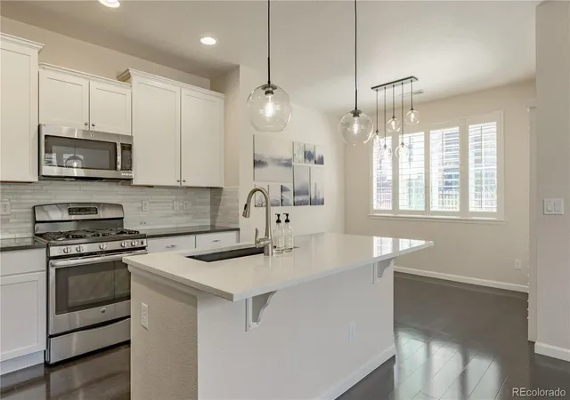 5th image of 9068 E Phillips Dr, Centennial, CO 80112 | MLS# 1597713