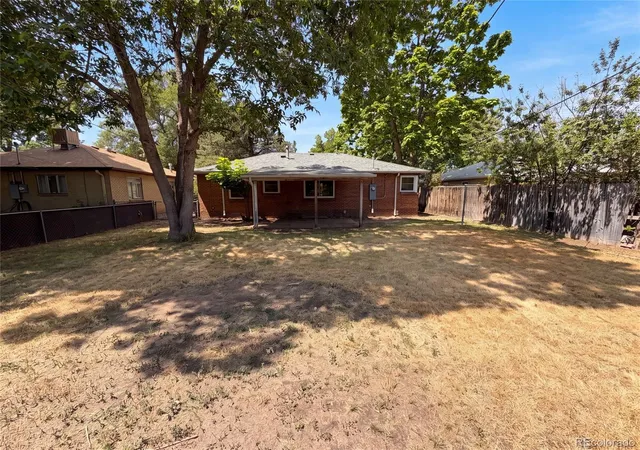 5th image of 3900 Otis St, Wheat Ridge, CO 80033 | MLS# 8865941