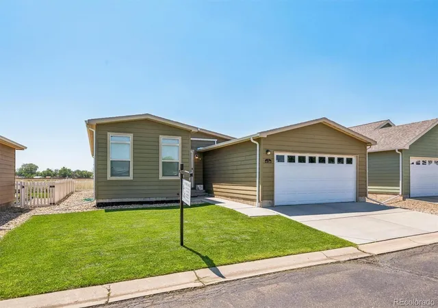 Photo 3 of Manufactured home for sale at 6130 Mallow, Frederick, CO 80530 | MLS# 2498912 | Listing updated on 2026-09-01