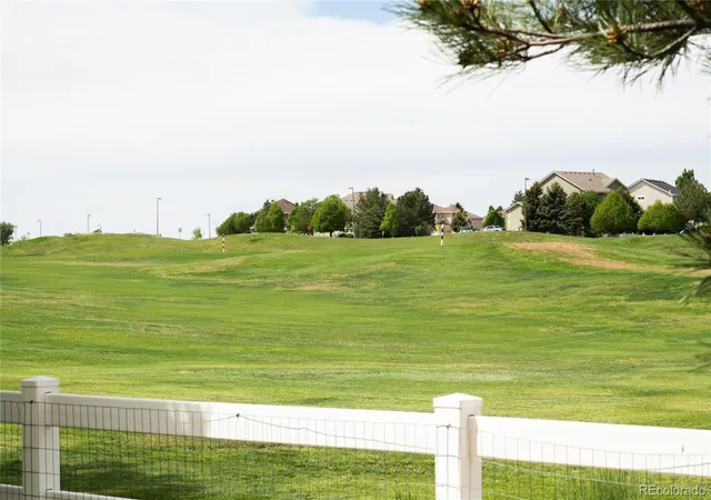 40th image of 1510 S De Gaulle Cir, Aurora, CO 80018 | MLS# 8768516