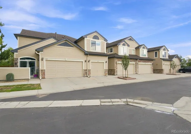 Photo 1 of Townhouse for sale at 11241 W Quincy Pl, Littleton, CO 80127 | MLS# 2980735 | Listing updated on 2026-08-27