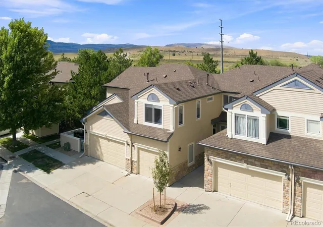 Photo 2 of Townhouse for sale at 11241 W Quincy Pl, Littleton, CO 80127 | MLS# 2980735 | Listing updated on 2026-08-27