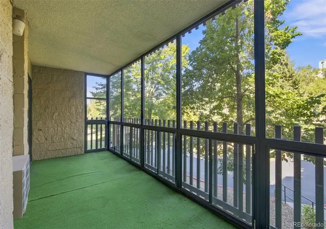 Listing Photo 5 - Condo for sale in building located at 14300 E Marina Dr, Aurora, CO 80014 - Unit #205