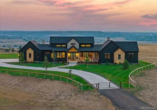 1st image of 7497 Fox Creek Trl, Franktown, CO 80116 | MLS# 2662101