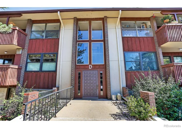2nd image of 500 Manhattan Dr, Boulder, CO 80303