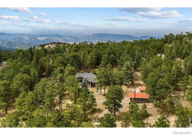 Photo 4 of Single family home for sale at 11988 Begole Cir, Golden, CO 80403 | MLS# IR1065385 | Listing updated on 2026-09-02