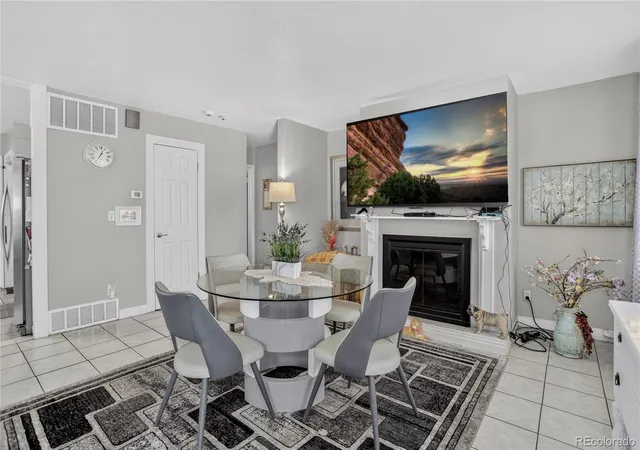 3rd image of 6861 Ivy St, Commerce City, CO 80022 | MLS# 8338634