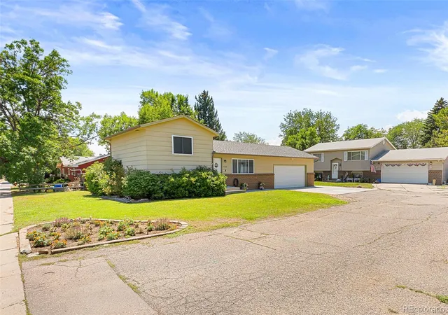 Photo 3 of Single family home for sale at 1739 S California Ave, Loveland, CO 80537 | MLS# 2220923 | Listing updated on 2026-07-30