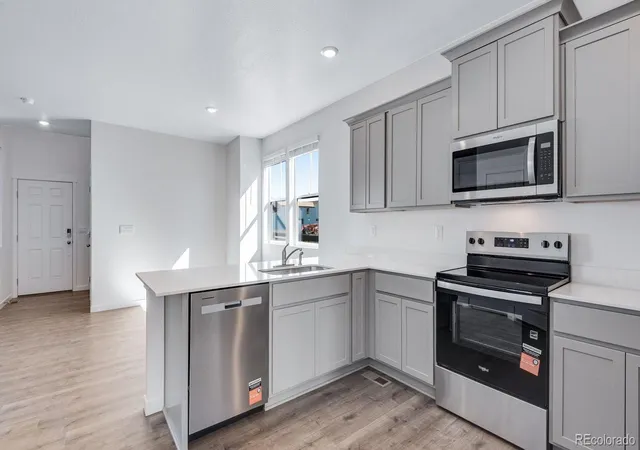 Photo 3 of Single family home for sale at 341 N Bersshine St, Watkins, CO 80137 | MLS# 4074901 | Listing updated on 2026-10-06