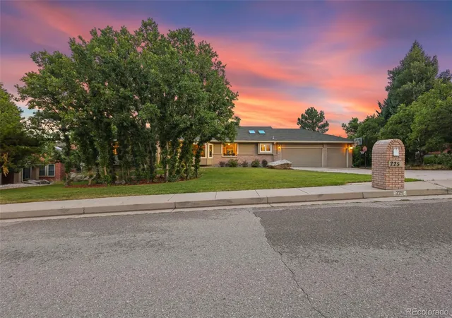 Photo 3 of Single family home for sale at 225 Thames Dr, Colorado Springs, CO 80906 | MLS# 5050395 | Listing updated on 2026-08-31