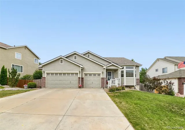 2nd image of 884 Taylor Ln, Erie, CO 80516 | MLS# 3325357