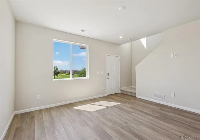 Photo 3 of Single family home for sale at 2338 Bufflehead Way, Johnstown, CO 80534 | MLS# 5833331 | Listing updated on 2026-09-24