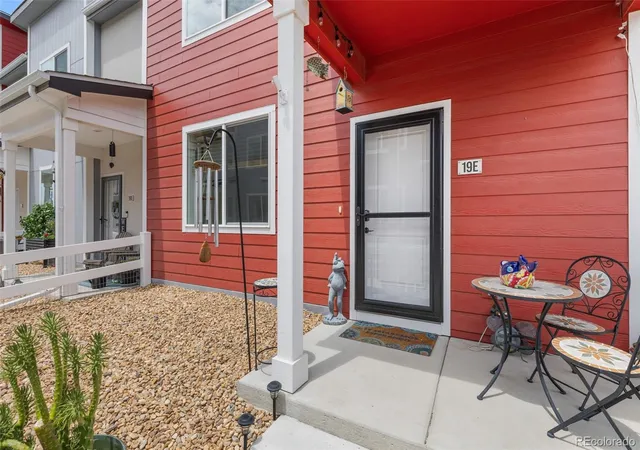 Listing Photo 5 - Condo for sale in building located at 500 S Denver Ave, Fort Lupton, CO 80621 - Unit #19E