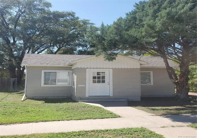 1st image of 217 N 4th Ave, Sterling, CO 80751 | MLS# 5806172