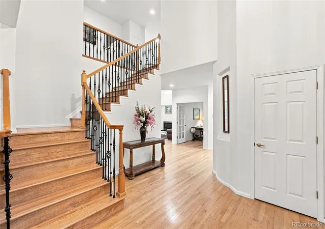 4th image of 10574 Jaguar Pt, Lone Tree, CO 80124 | MLS# 7253641