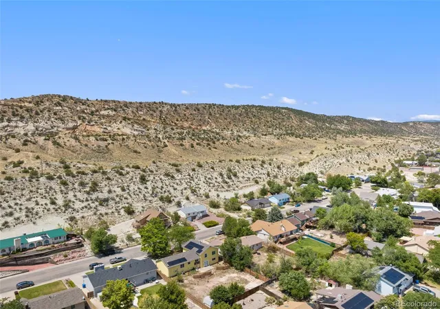 Photo 4 of Single family home for sale at 2430 Greenway Cir, Canon City, CO 81212 | MLS# 8567973 | Listing updated on 2026-09-20