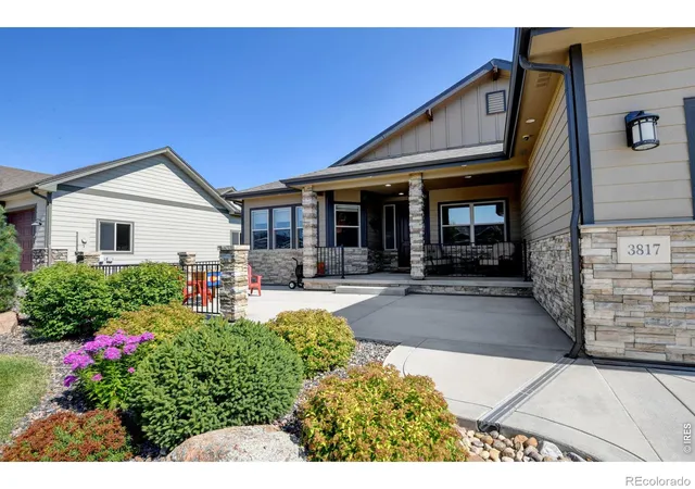 4th image of 3817 Desert Rose Ct, Loveland, CO 80537 | MLS# IR1065435