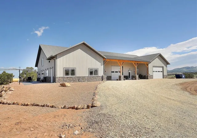 Photo 3 of Single family home for sale at 800 Wet Mountain Trl, Westcliffe, CO 81252 | MLS# 8574384 | Listing updated on 2026-09-07